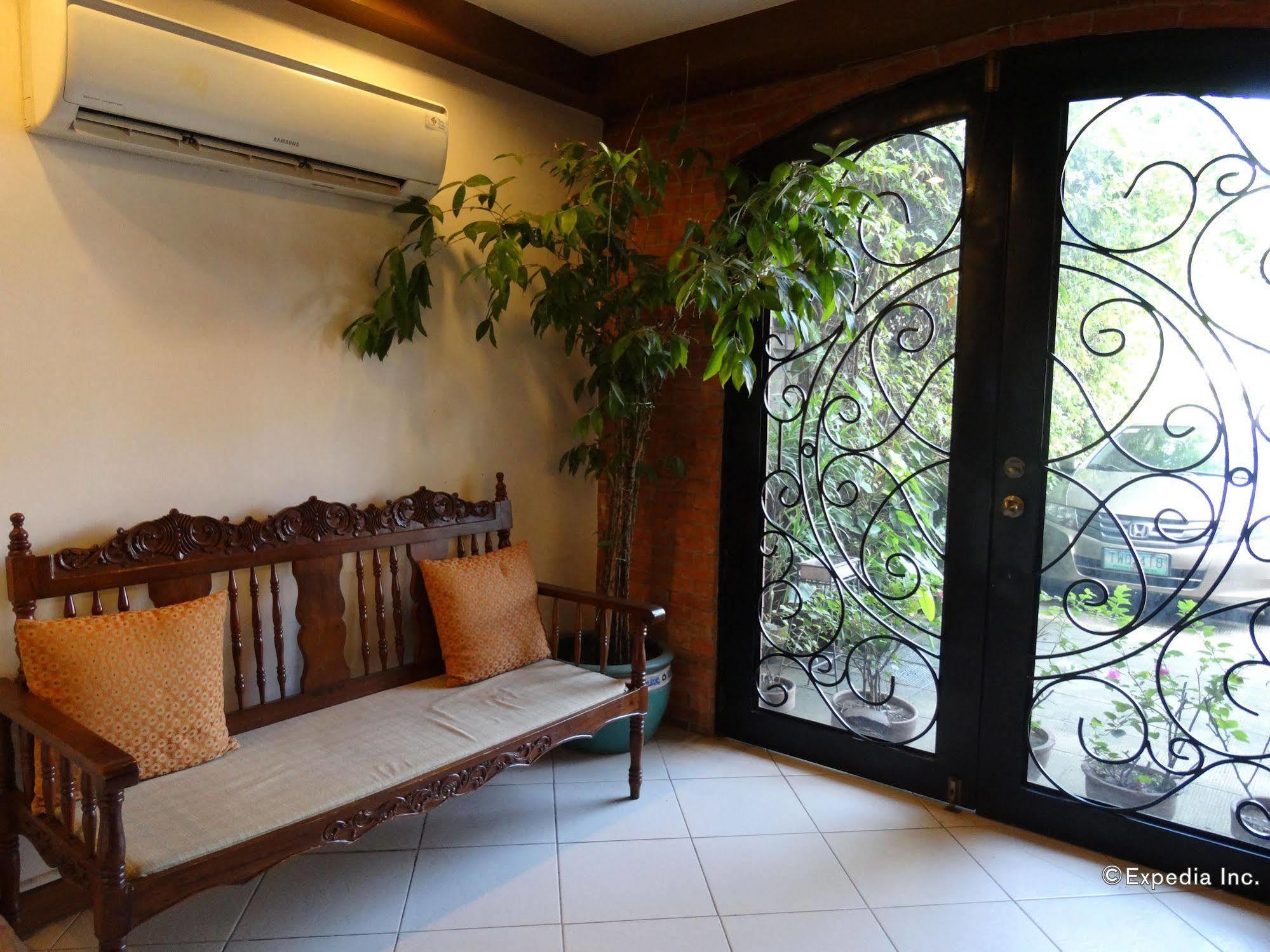 Hotel Emilia Davao ภายนอก รูปภาพ
